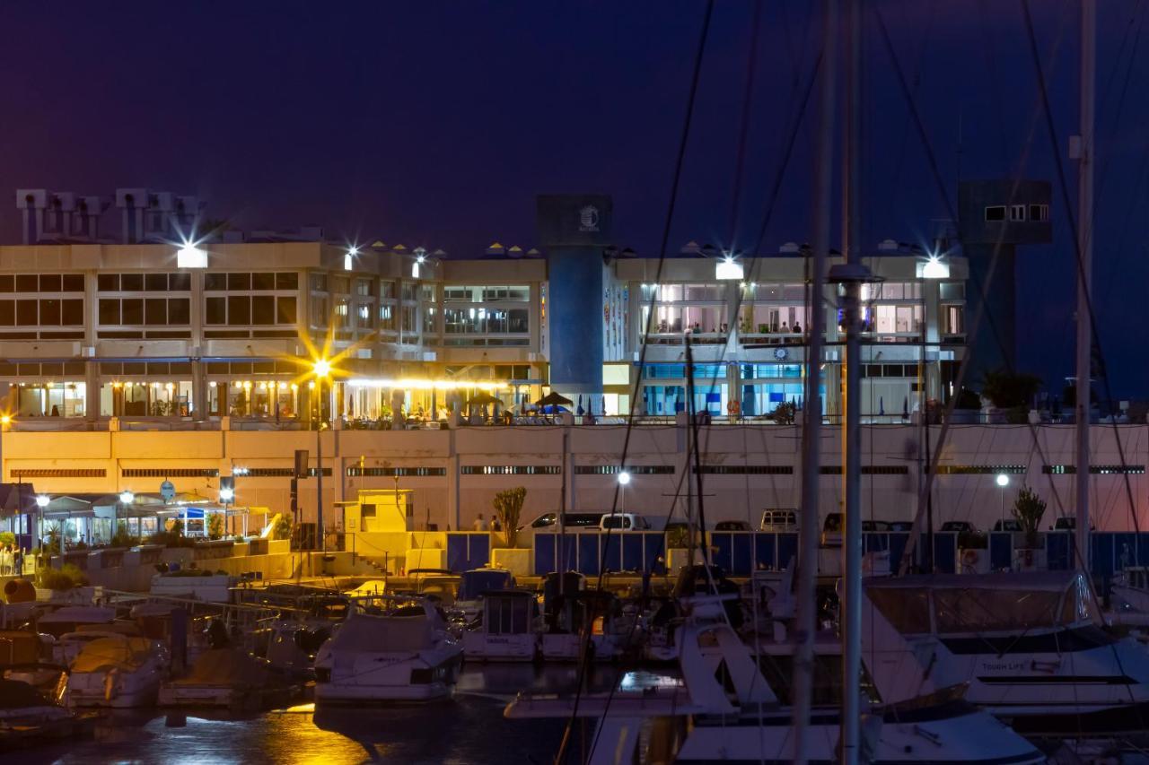 Radazul Marina Seafront 5公寓 外观 照片